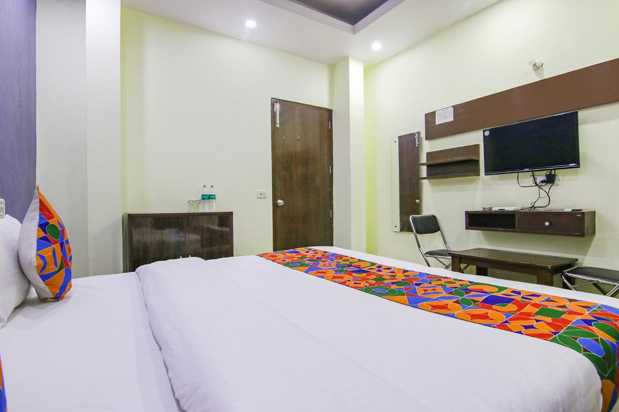 Fabexpress Kohinoor City Chandigarh Exterior photo