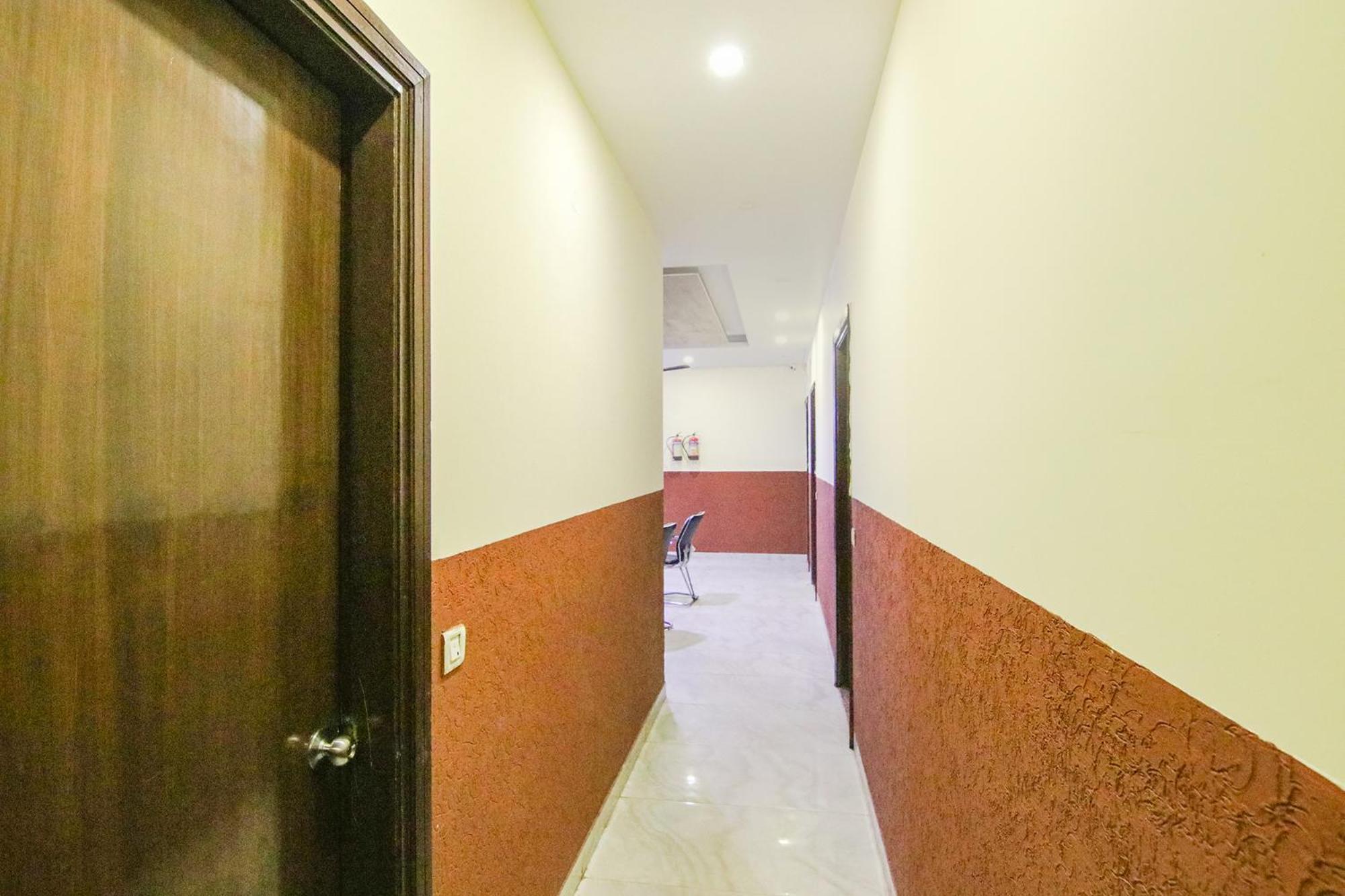 Fabexpress Kohinoor City Chandigarh Exterior photo